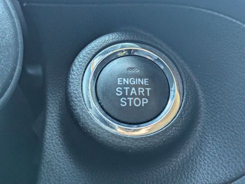 Used 2018 Subaru Crosstrek 2.0i Limited w/ Popular Package #2 image 17