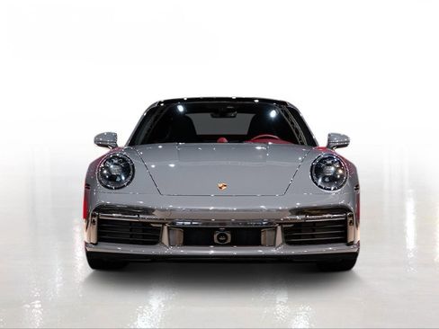 Used 2022 Porsche 911 Turbo S image 7