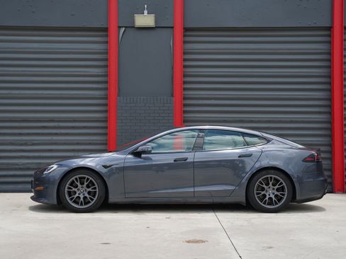 Used 2023 Tesla Model S AWD/4WD image 9