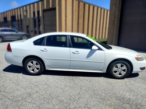 Used 2011 Chevrolet Impala LT image 3