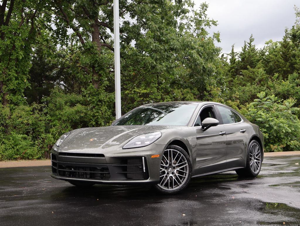 New 2026 Porsche Panamera 4 AWD/4WD image 1