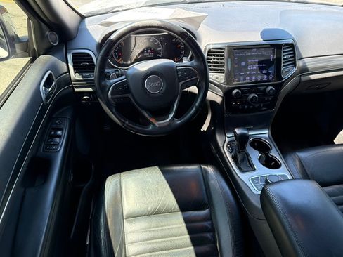 Used 2019 Jeep Grand Cherokee Limited X AWD/4WD image 12
