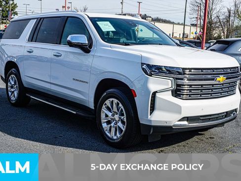 Used 2024 Chevrolet Suburban Premier RWD image 4