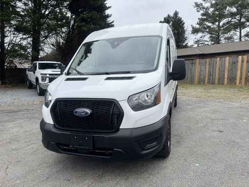 Used 2023 Ford Transit 250 250 Van image 2