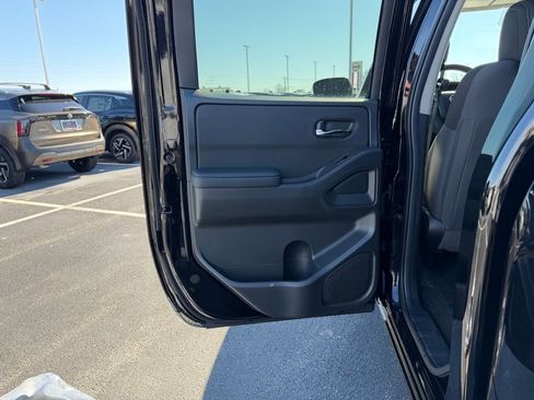 New 2026 Nissan Frontier SV w/ All-Weather Content Package image 15