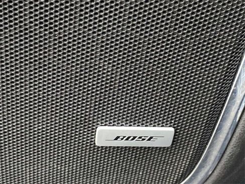 Used 2018 GMC Yukon XL SLT image 27