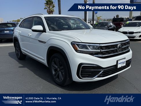 Used 2021 Volkswagen Atlas Cross Sport SE w/ Panoramic Sunroof Package FWD image 1