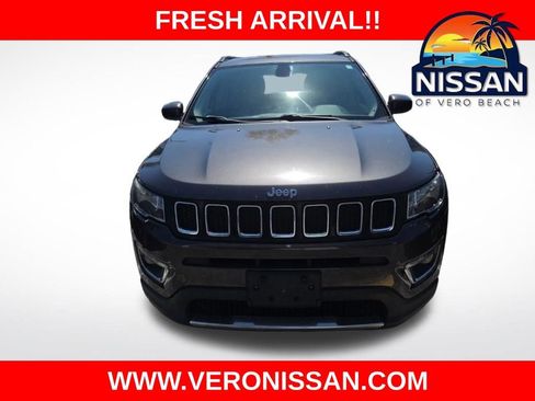 Used 2020 Jeep Compass Limited AWD/4WD image 1