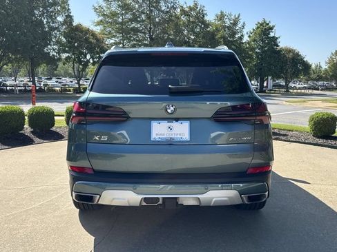 Certified 2024 BMW X5 xDrive40i w/ Premium Package AWD/4WD image 4