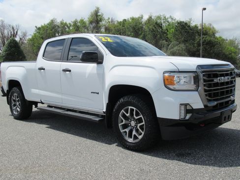 Used 2022 GMC Canyon AT4 AWD/4WD image 1