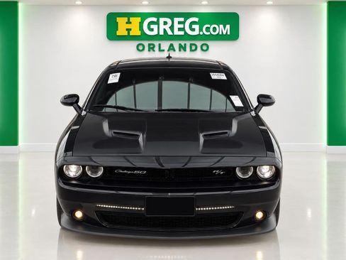 Used 2020 Dodge Challenger R/T RWD image 7