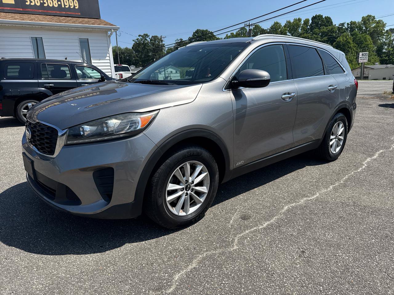 Used 2019 Kia Sorento AWD w/ LX Convenience Package image 2