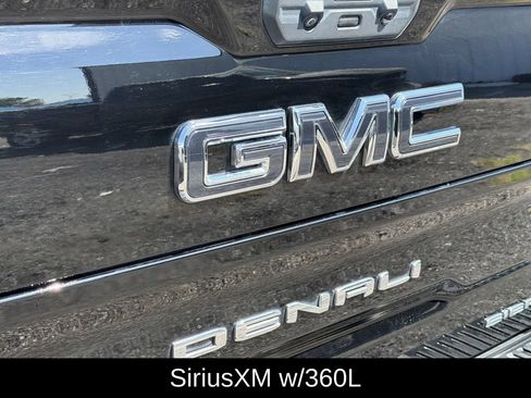 Used 2024 GMC Sierra 1500 Denali Ultimate AWD/4WD image 7