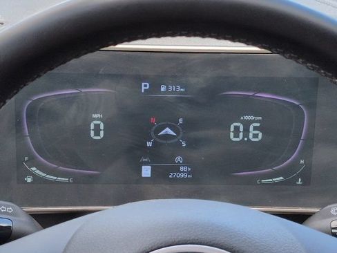 Used 2023 Kia Sportage EX FWD image 27