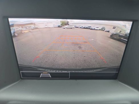 Certified 2023 GMC Terrain SLE w/ Driver Convenience Package AWD/4WD image 26