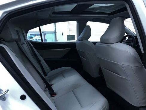 New 2026 Toyota Camry XLE image 13