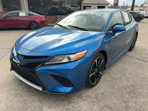 Used 2020 Toyota Camry XSE image 2