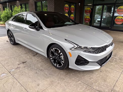 Used 2022 Kia K5 GT-Line w/ GT-Line Awd Premium Package image 4