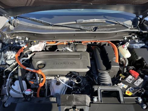 Used 2025 Honda CR-V Sport-L image 29