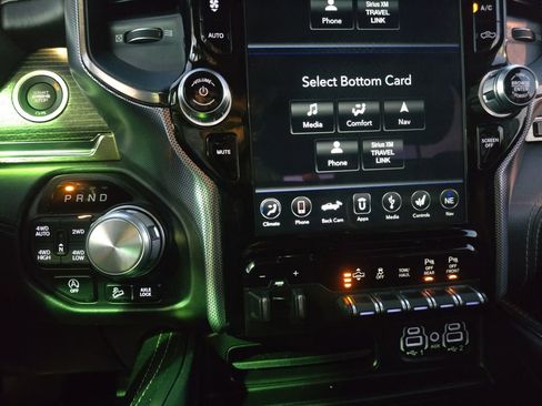 Used 2020 RAM 1500 Limited image 23