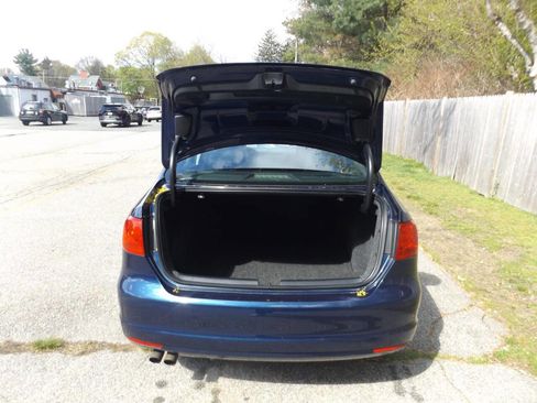 Used 2014 Volkswagen Jetta S FWD image 4