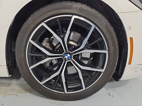 Used 2021 BMW 530i xDrive 530i xDrive w/ M Sport Package image 9