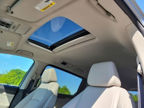 New 2026 Honda Odyssey EX-L image 15