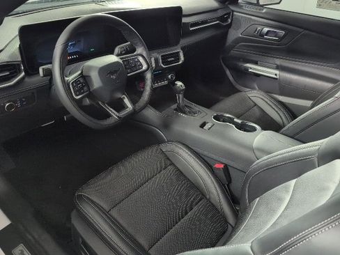 New 2025 Ford Mustang Premium image 9
