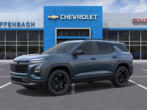 New 2026 Chevrolet Equinox LT image 2