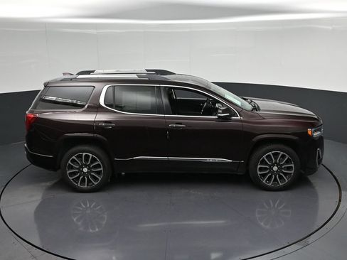 Used 2020 GMC Acadia Denali w/ Technology Package FWD image 20