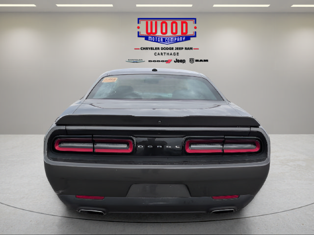 Used 2021 Dodge Challenger SXT RWD image 4