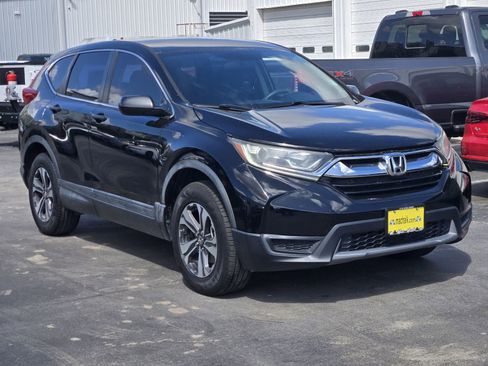 Used 2018 Honda CR-V LX image 3
