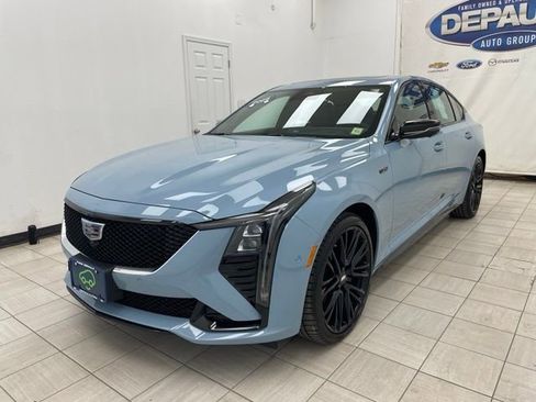 Used 2025 Cadillac CT5 V w/ LPO, ONYX Package AWD/4WD image 21