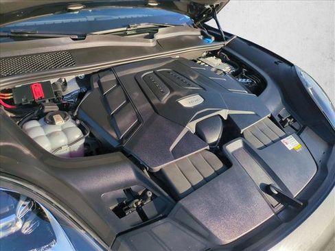 Used 2023 Porsche Cayenne Coupe w/ Premium Package AWD/4WD image 25