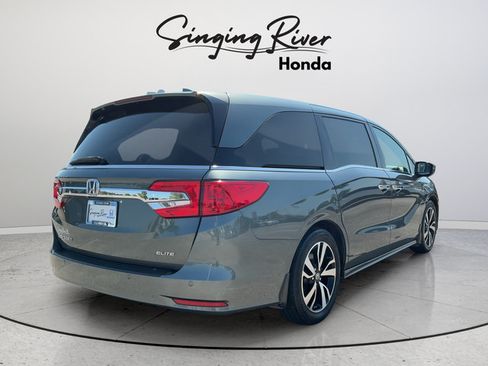 Used 2019 Honda Odyssey Elite image 7