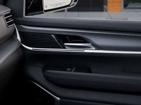 New 2026 Jeep Grand Wagoneer L Limited AWD/4WD image 25