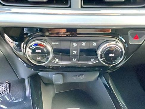 New 2026 Chevrolet Trax LT w/ LT Convenience Package image 18