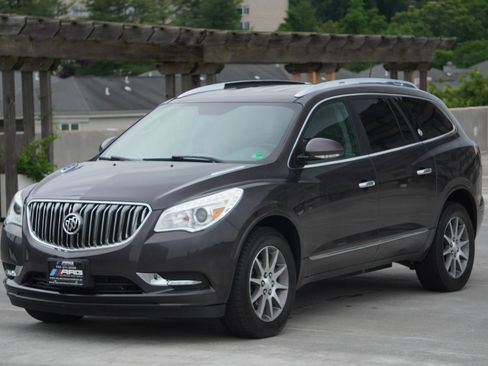 Used 2017 Buick Enclave Convenience image 39