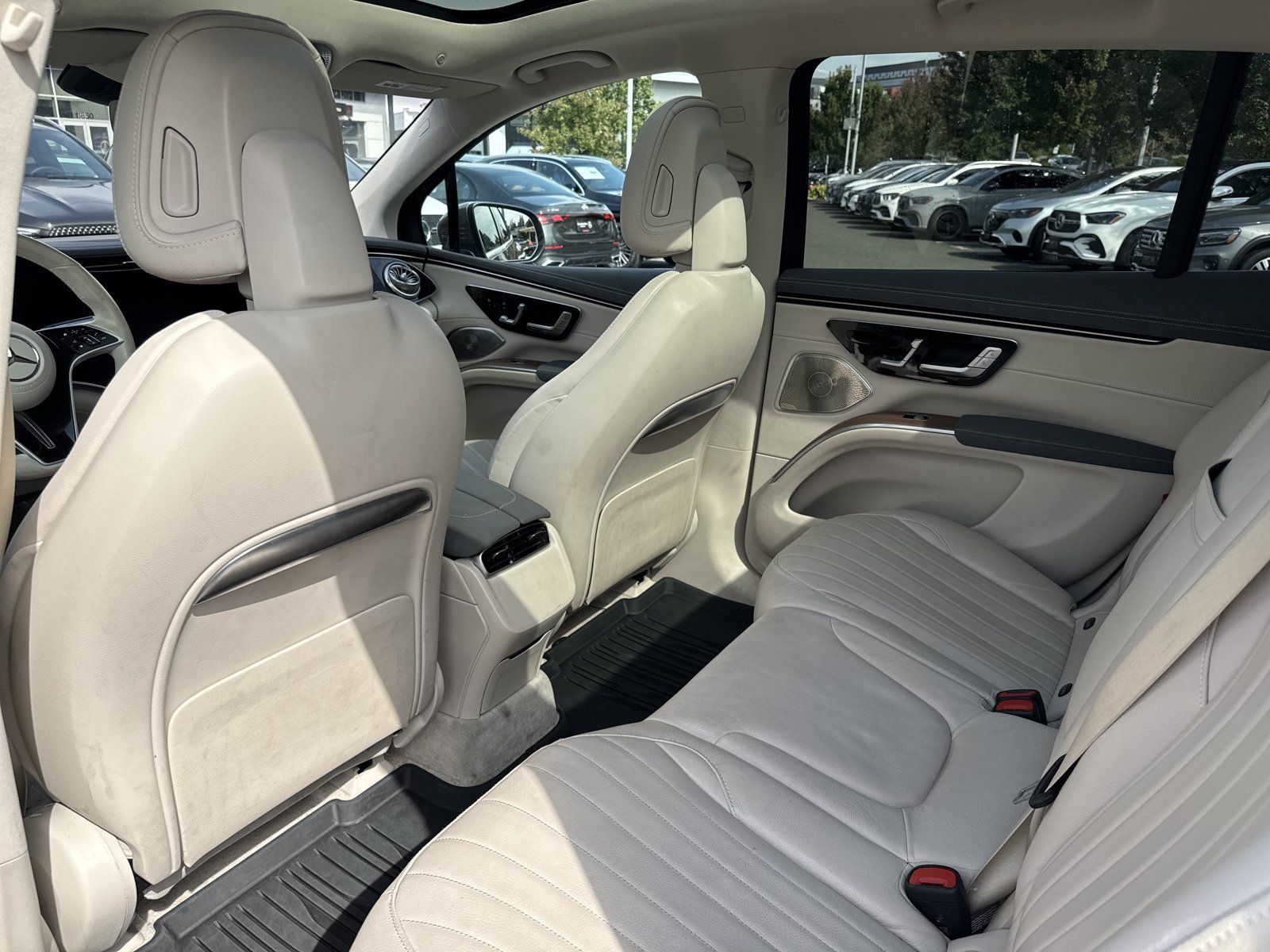 Used 2024 Mercedes-Benz EQS 450+ 4MATIC SUV image 17
