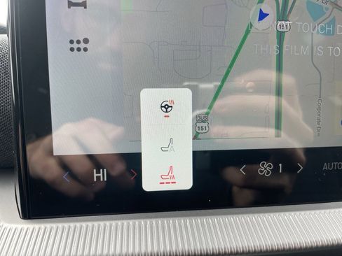 New 2026 Ford Explorer ST-Line w/ ST-Line Street Pack image 21