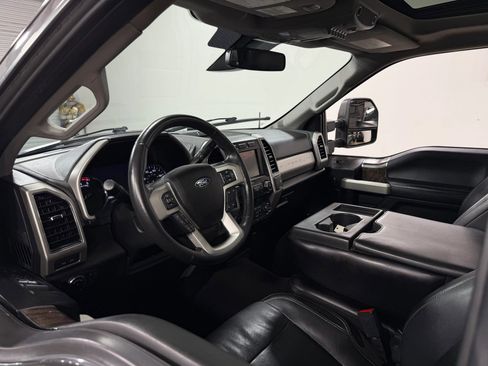 Used 2019 Ford F350 Lariat w/ Lariat Ultimate Package AWD/4WD image 14