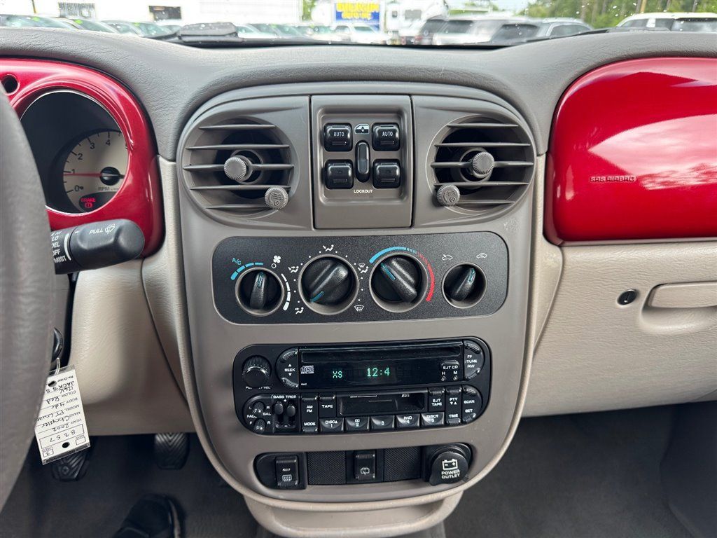 Used 2002 Chrysler PT Cruiser FWD image 12