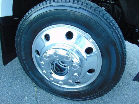 Used 2022 Ford F450 Limited w/ FX4 Off-Road Package image 60