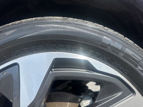 Used 2024 Subaru Crosstrek 2.5i Limited image 30