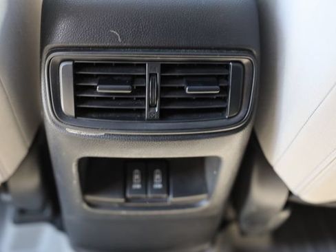 Used 2017 Honda CR-V EX image 37