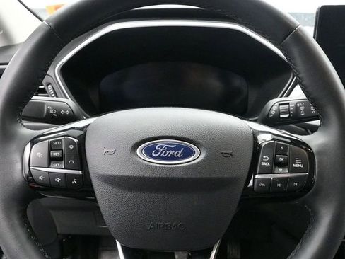 Used 2024 Ford Escape Platinum image 14
