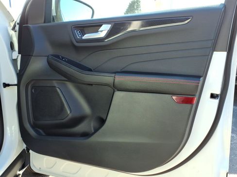 Used 2025 Ford Escape ST-Line Elite w/ Tech Pack #1 image 12