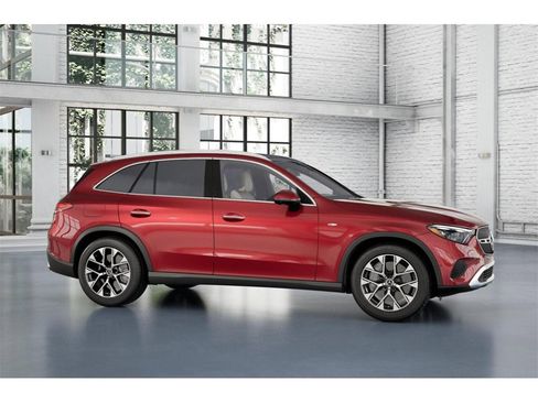 New 2025 Mercedes-Benz GLC 350e 4MATIC image 14