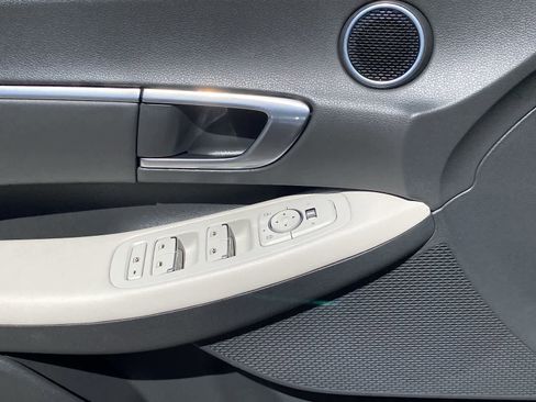 Used 2023 Hyundai Sonata SEL FWD image 18