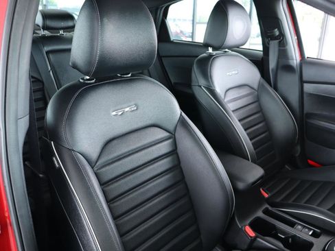 Used 2024 Kia Forte GT-Line w/ GT-Line Premium Package FWD image 40